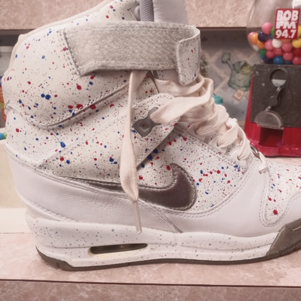 Rare Nike hidden wedge high tops